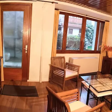 Apartment Proche Plages Et Commerces Avec Salle De Jeux